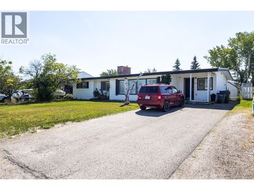 1325 115 Ave, Dawson Creek, BC, V1G3C3 | Card Image