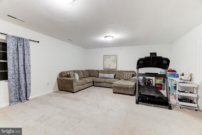 2150 Golf Course Dr, Townhouse with 3 bedrooms, 4 bathrooms and null parking in RESTON VA | Image 34