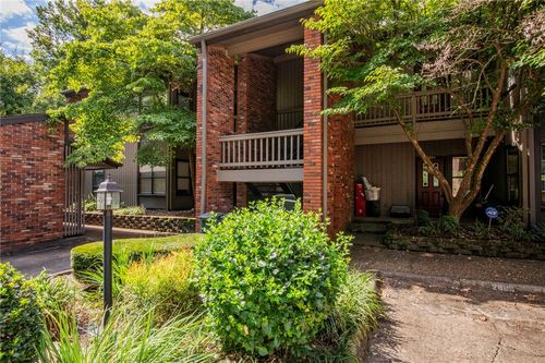 bldg-4-2807 E Joyce Blvd, Fayetteville, AR, 72703-4524 | Card Image