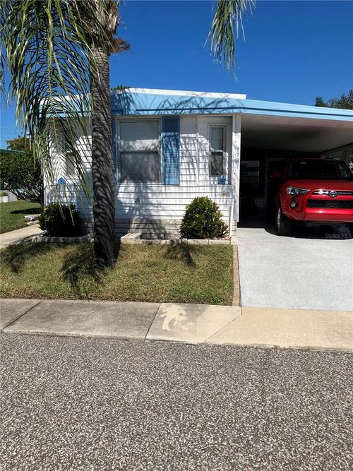 4721 Burney Dr, HOLIDAY, FL, 34690-1952 | Card Image