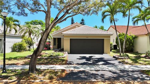 4454 Mahogany Ridge Dr, Weston, FL, 33331-3830 | Card Image