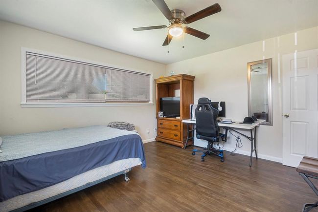 201 E 5 Th St, House other with 3 bedrooms, 2 bathrooms and 4 parking in Deer Park TX | Image 21