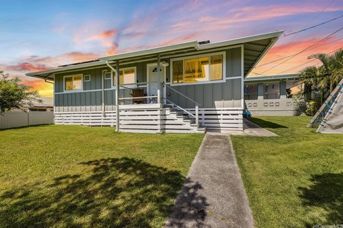 1055 Mowai St, Kailua, HI, 96734-3826 | Card Image