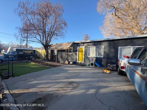 805 Baird Cir, Aztec, NM, 87410-1717 | Card Image