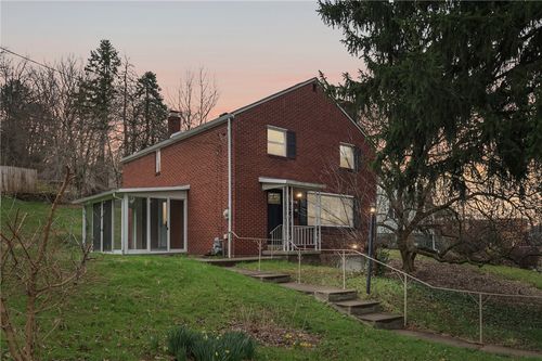 1000 Woodland Rd, Blawnox, PA, 15238-3339 | Card Image