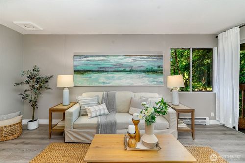 apt-36-17109 Ne 45th St, Redmond, WA, 98052-5638 | Card Image