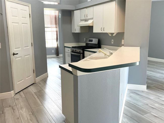 18013 Palm Breeze Dr, House other with 3 bedrooms, 2 bathrooms and null parking in TAMPA FL | Image 8