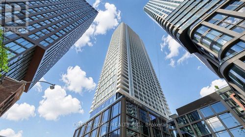 4303-88 Queen Street E, Toronto (Church-Yonge Corridor), ON, M5C0B6 | Card Image