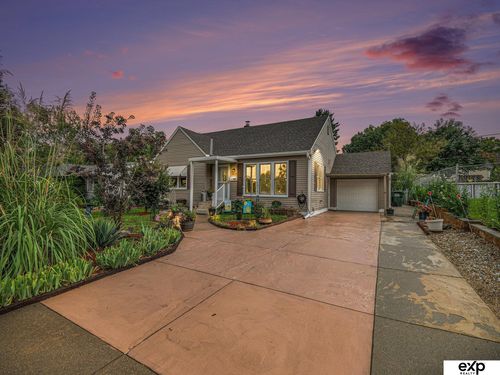 2235 Washington St, Blair, NE, 68008-1441 | Card Image