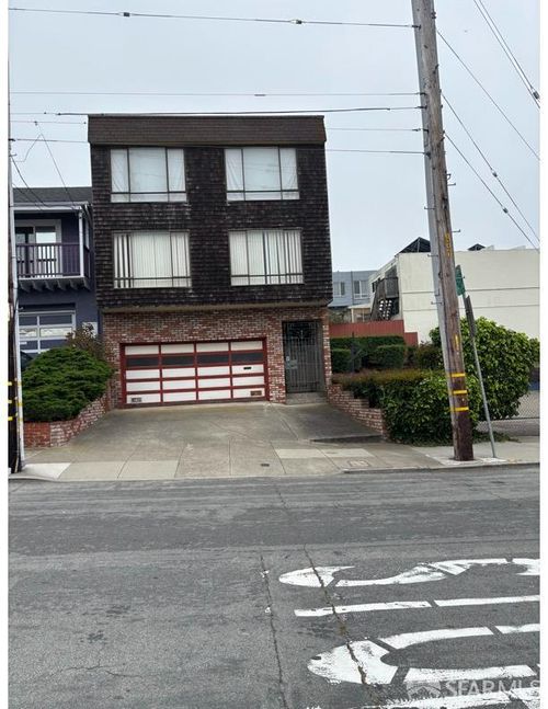 20-18-20 Beverly St, San Francisco, CA, 94132-2601 | Card Image