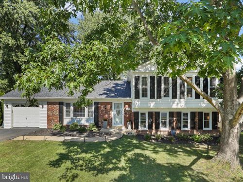 7804 Welch Ct, ALEXANDRIA, VA, 22315-4031 | Card Image