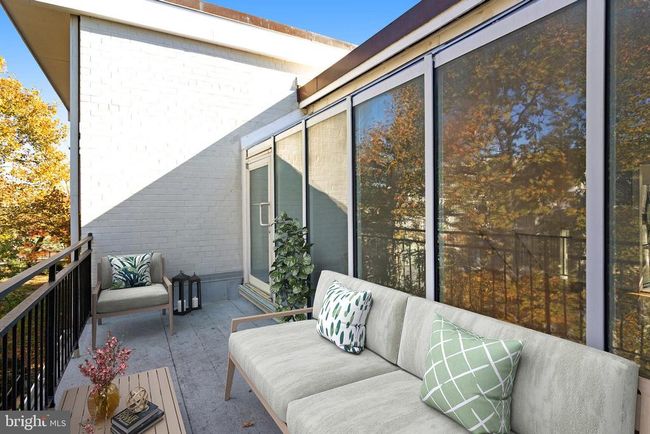 42 G St Sw, Townhouse with 2 bedrooms, 3 bathrooms and null parking in WASHINGTON DC | Image 7