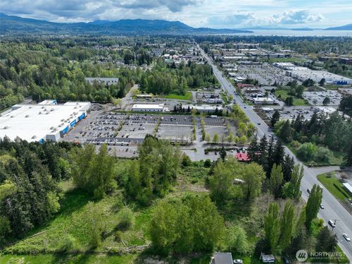 4472 Meridian St, Bellingham, WA, 98226-8087 | Card Image