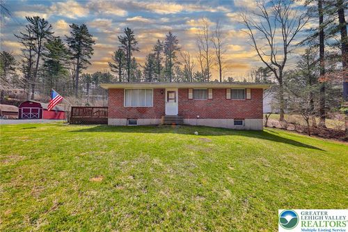 1481 Sherwood Forest Rd, Saylorsburg, PA, 18353-7702 | Card Image