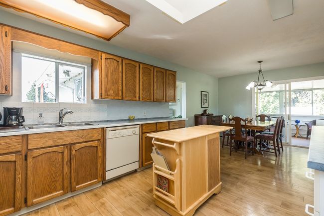 48350 Camp River Road, House other with 4 bedrooms, 1 bathrooms and 10 parking in Chilliwack BC | Image 6