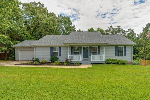 1008 Trojan Run Dr, Soddy Daisy, TN, 37379-5370 | Card Image