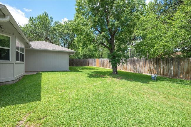 View of yard | Image 21