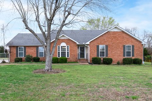 160 Lee Etta Dr, Gallatin, TN, 37066-5561 | Card Image