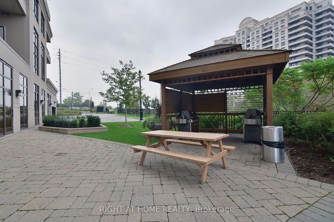 909 - 9225 Jane St, Condo with 2 bedrooms, 2 bathrooms and 4 parking in Vaughan ON | Image 36