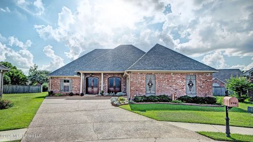 210 Tradition Cv, Flowood, MS, 39232-8022 | Card Image