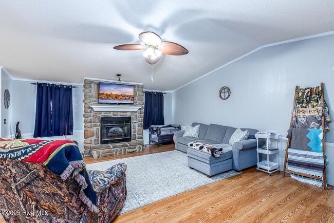 210 Creek Bank Dr, House other with 3 bedrooms, 2 bathrooms and null parking in New Bern NC | Image 10