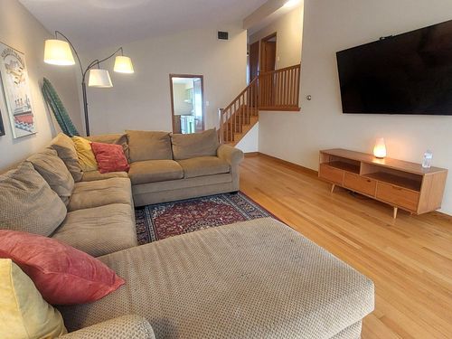 10824 Laporte Ave, Oak Lawn, IL, 60453-5413 | Card Image