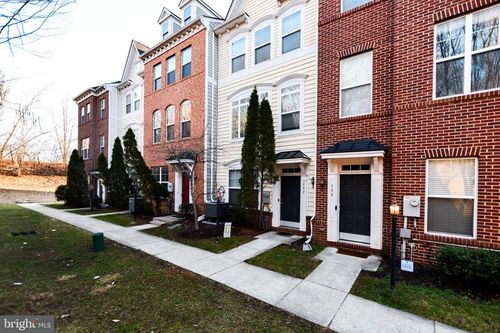 404 Ava Way Ne, WASHINGTON, DC, 20017-3103 | Card Image