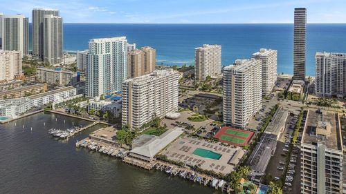 8g-1985 S Ocean Drive, Hallandale Beach, FL, 33009 | Card Image