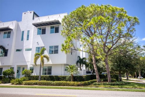 2-3100 W Paul Ave, TAMPA, FL, 33611-3772 | Card Image