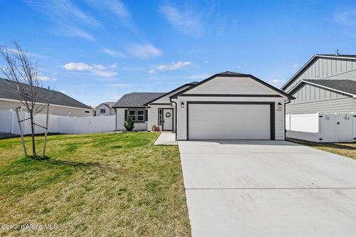 16237 N Hadley Loop, Rathdrum, ID, 83858-1451 | Card Image