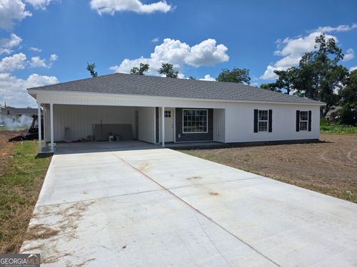 42 4th Ave, Hazlehurst, GA, 31539-6724 | Card Image