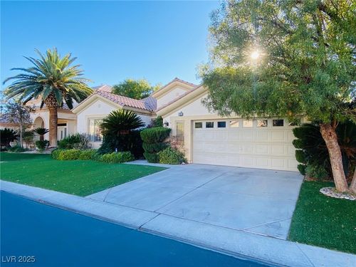 231 Cliff Valley Dr, Las Vegas, NV, 89148-2705 | Card Image