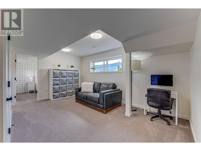 8935 Kalamalka Rd, House other with 4 bedrooms, 3 bathrooms and 30 parking in Coldstream BC | Image 32