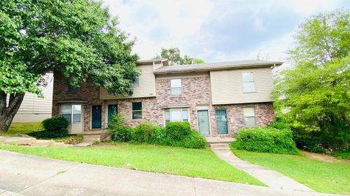 110, 112 &amp; 114 Rim Rock Place, North Little Rock, AR, 72116 | Card Image