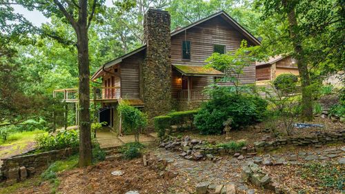 15724 Wilson Lateral Rd, Roland, AR, 72135-9107 | Card Image