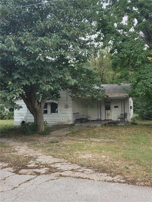 109 Lincoln St, Fort Scott, KS, 66701-1739 | Card Image