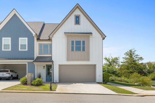 9630 Dutton Ln, Ooltewah, TN, 37363-1527 | Card Image