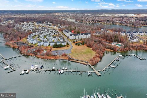 572-572 Hopkins Landing Dr, ESSEX, MD, 21221-2230 | Card Image