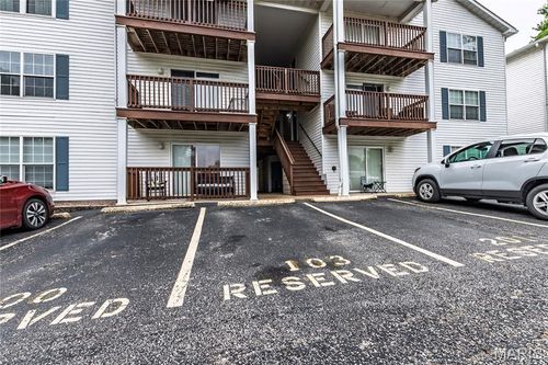 103-10 Eagle Rock Cv, Valley Park, MO, 63088-2208 | Card Image