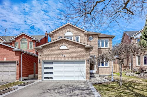 56 Ringwood Dr, Whitby, ON, L1R1Y7 | Card Image