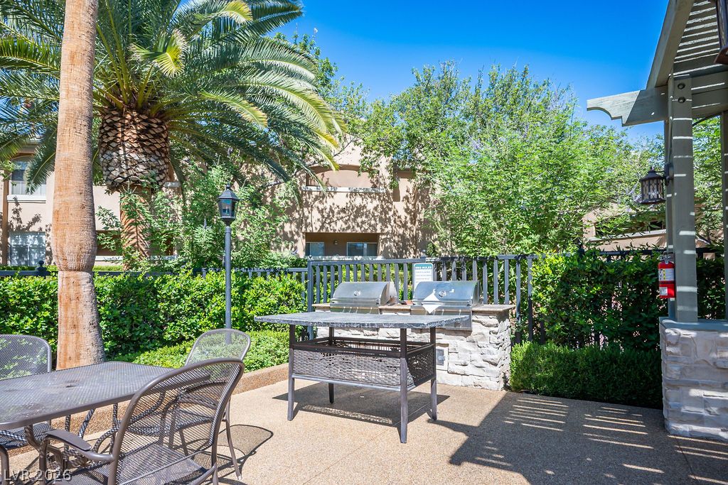 Residential in Las Vegas 4