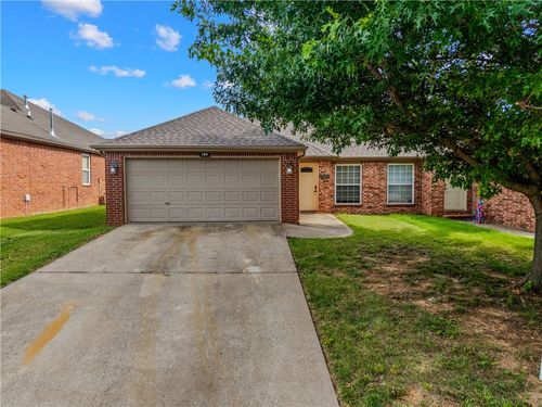 288 Copper Oaks Dr, Centerton, AR, 72719-9786 | Card Image
