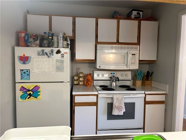 APT-322 - 220 Elm St, Condo with 4 bedrooms, 2 bathrooms and null parking in Clemson SC | Image 8