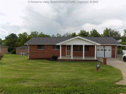 101 Ebony Dr, Cross Lanes, WV, 25313-5400 | Card Image