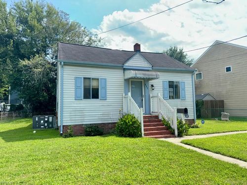 937 Quail St, Norfolk, VA, 23513-3236 | Card Image