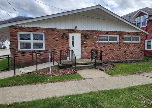 275 E 4th St, Emporium, PA, 15834-1411 | Card Image