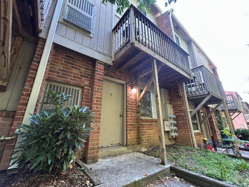 g-5127 Overland Dr, Roanoke, VA, 24018-9352 | Card Image
