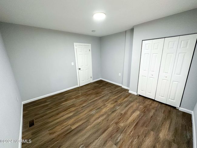 209 E Williamson St, House other with 4 bedrooms, 2 bathrooms and null parking in Mount Olive NC | Image 7