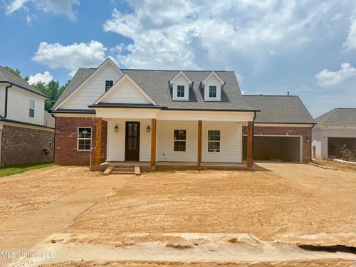 1347 Creekside Ln, Hernando, MS, 38632-1088 | Card Image