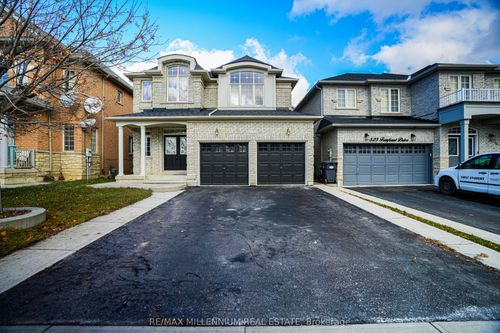 527 Fernforest Dr, Brampton, ON, L6R0S2 | Card Image